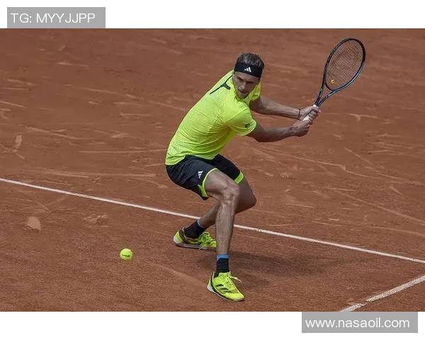 兹维列夫挑战德约科维奇期待精彩对决引发网球热潮